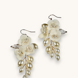 Proginiai auskarai "Resin flower earrings"