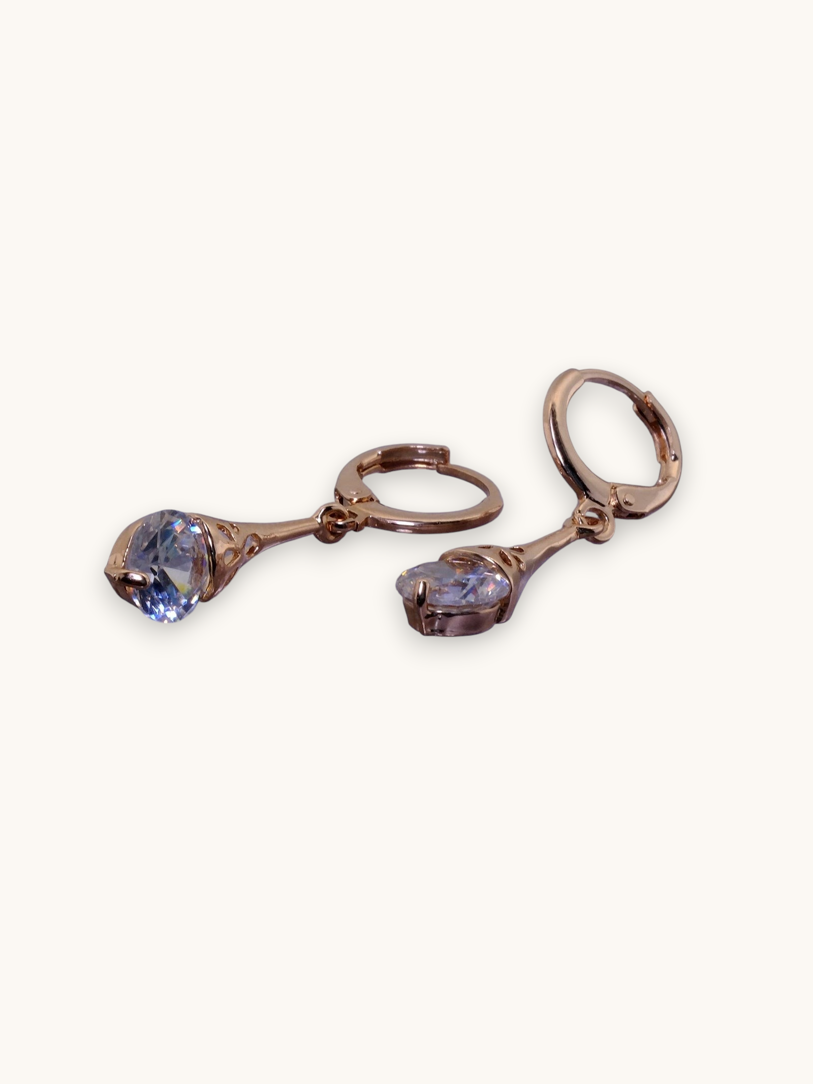 Auskarai "Dangler zirconia"