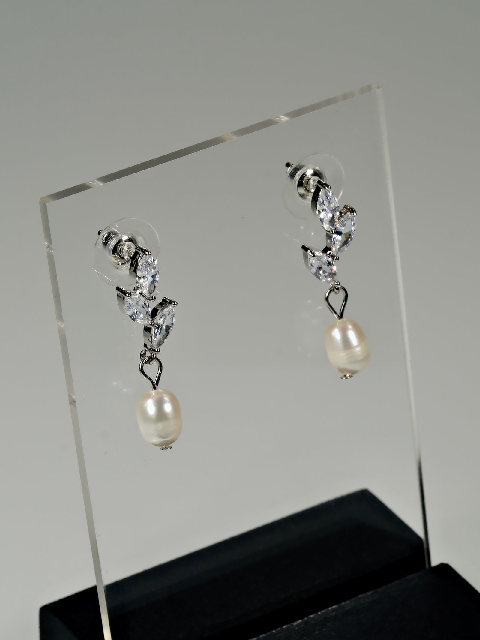 Auskarai "Crystal Vine Earrings"