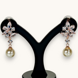 Auskarai "Floral Pearl Drops"