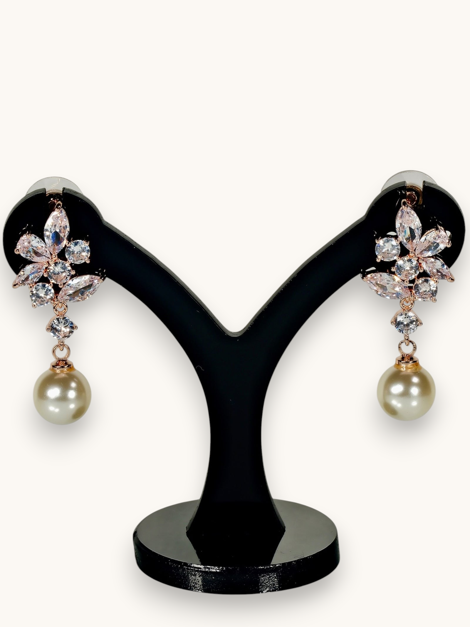 Auskarai "Floral Pearl Drops"