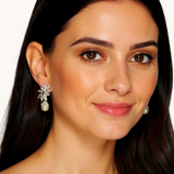 Auskarai "Floral Pearl Dangles"