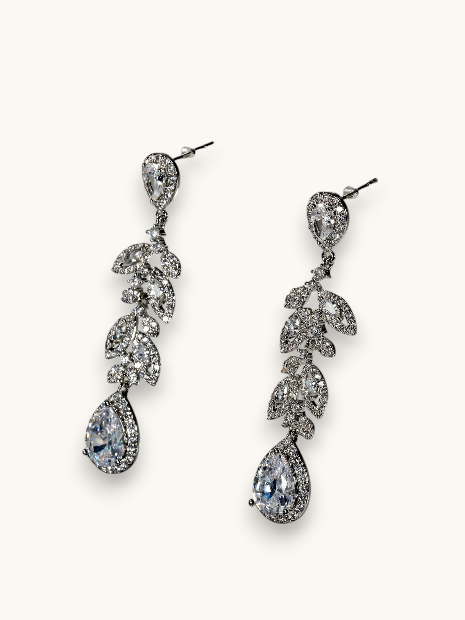 Auskarai "Glimmering Studs"
