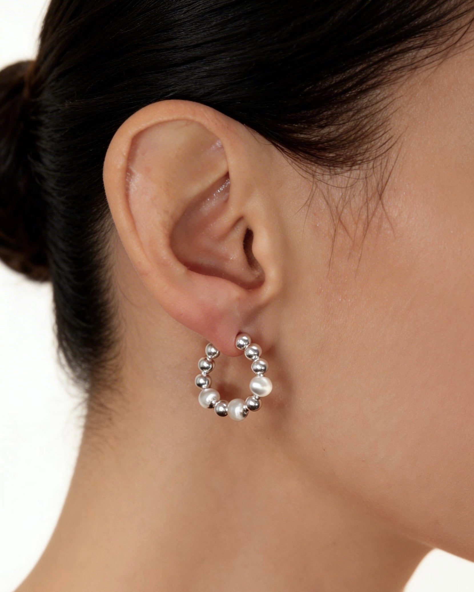 Auskarai Round Bead Hoop — Luxiage