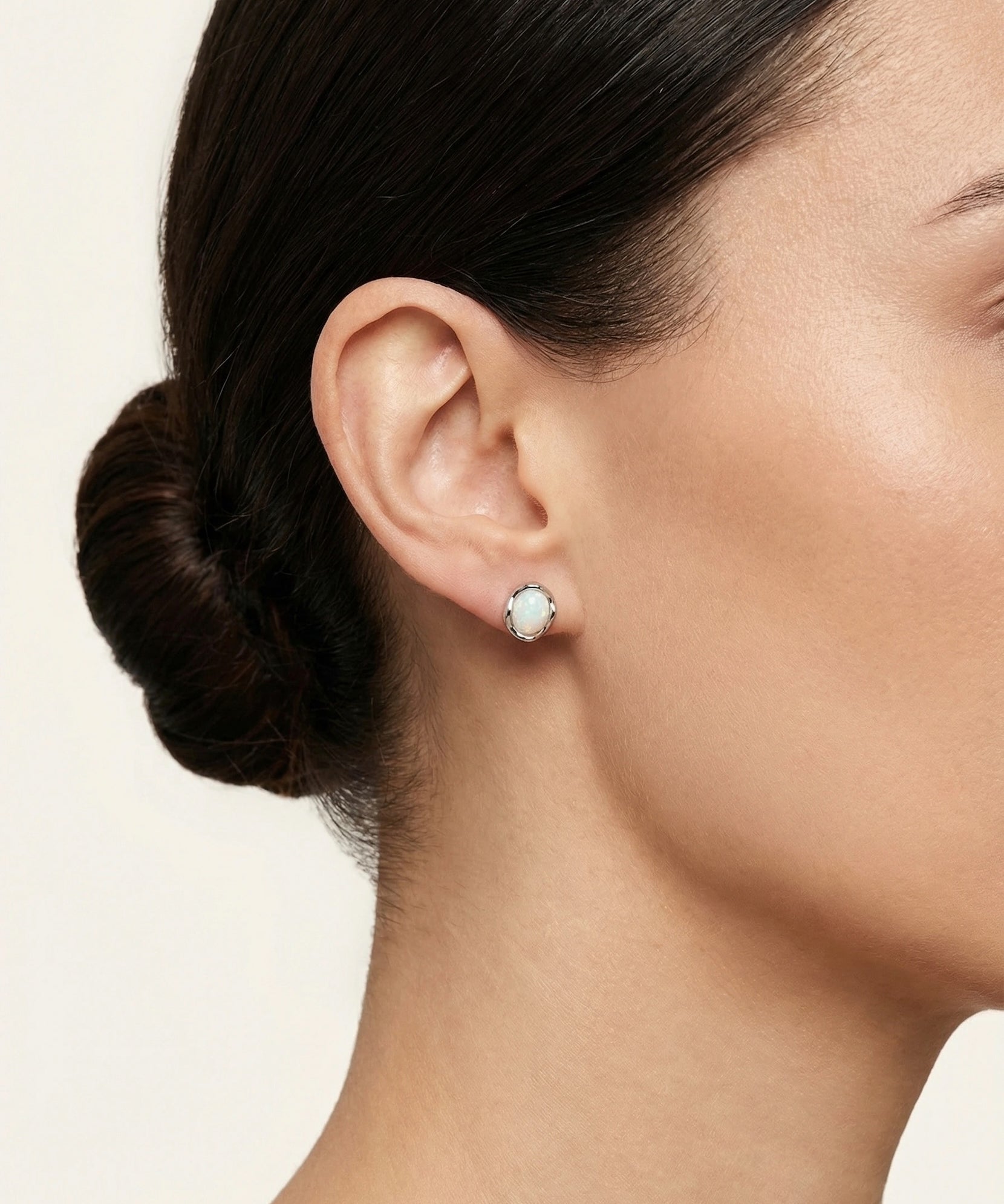 Auskarai Opal Stud — Luxiage