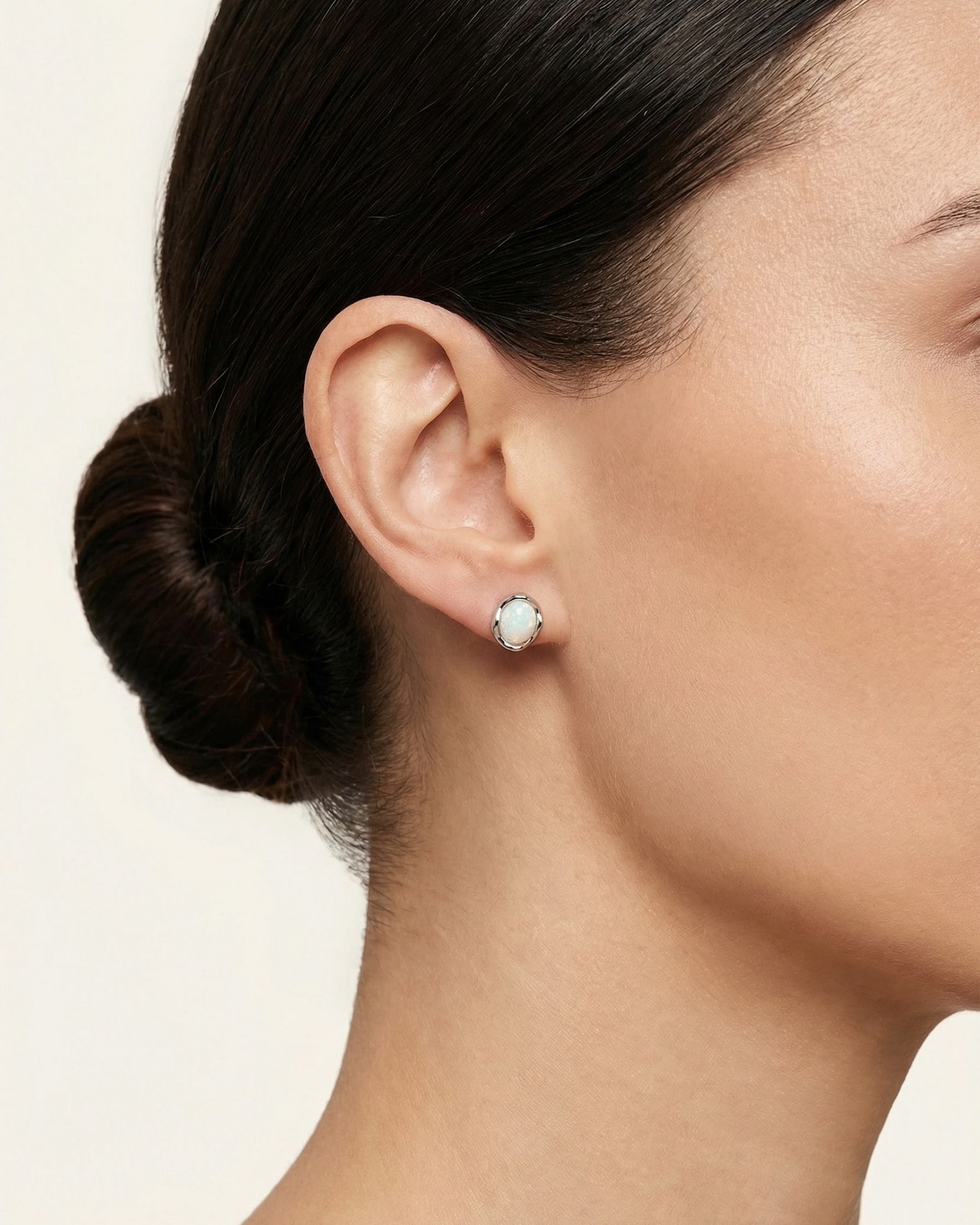 Auskarai Opal Stud — Luxiage