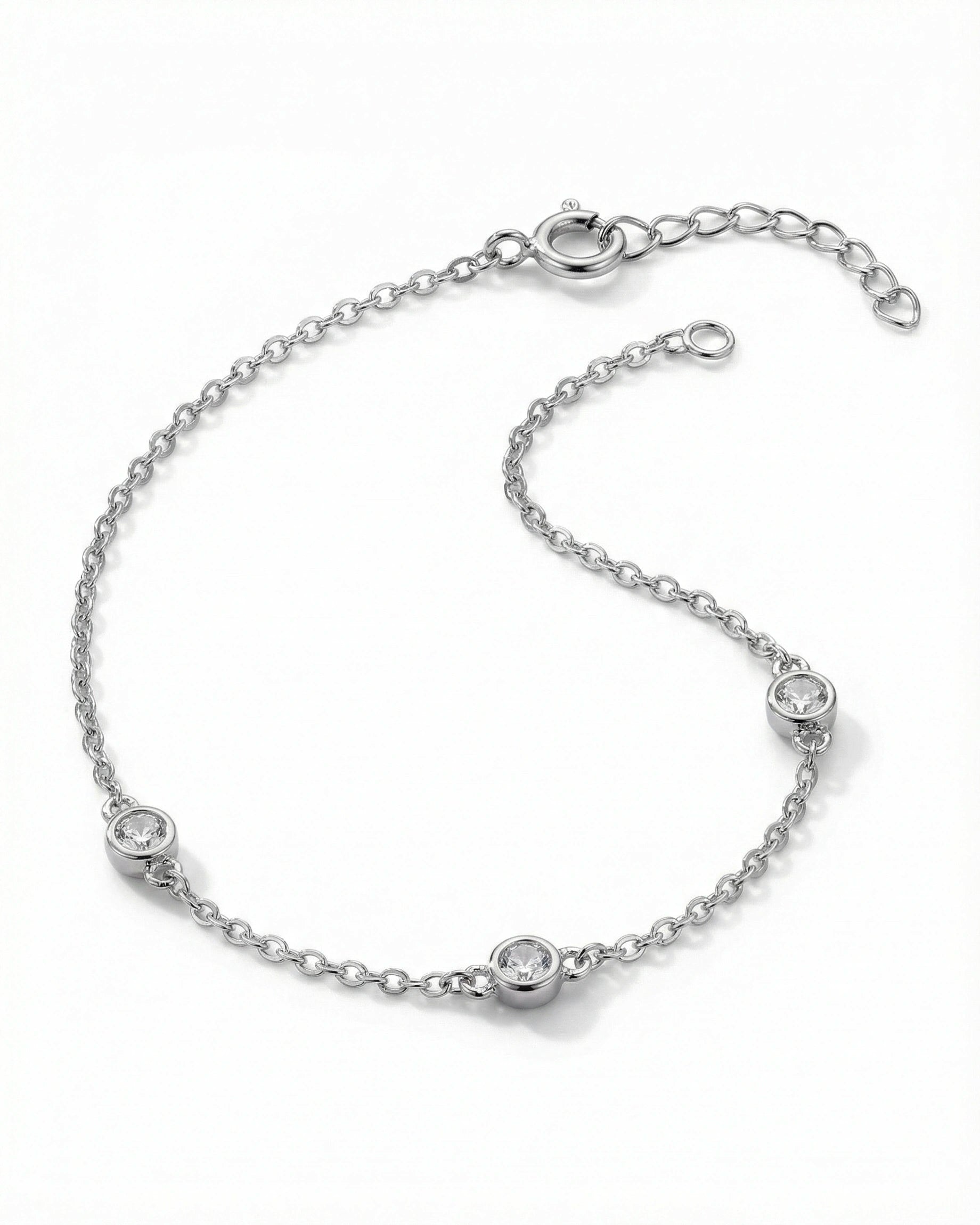 Apyrankė Three Zircon — Luxiage