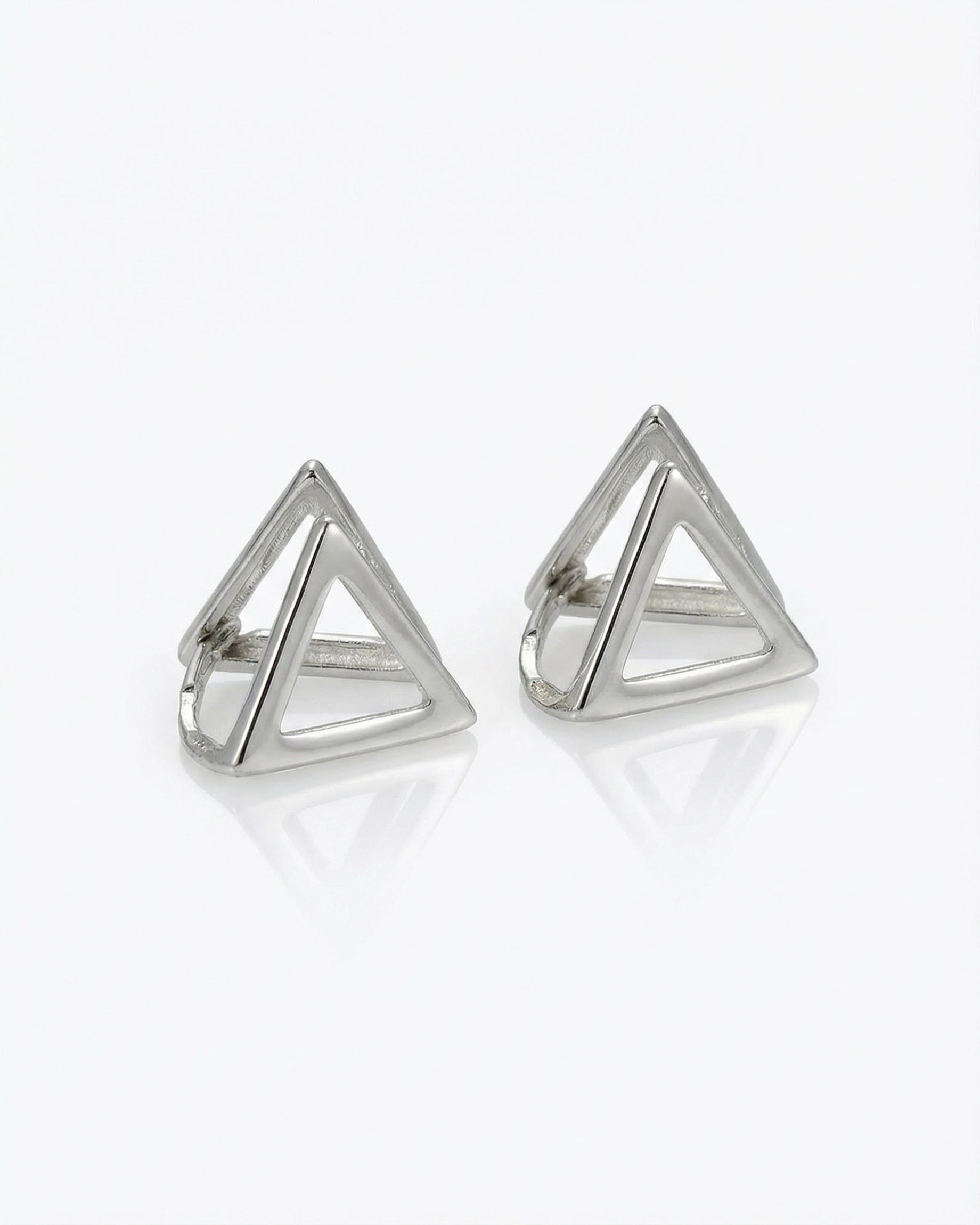 Auskarai Triangles Stud — Luxiage